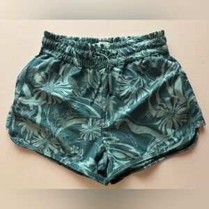 Athleta Kids Tropical Print Shorts in Size 8-10 EUC